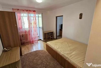 Apartament cu 2 camere nedecomandat în Central