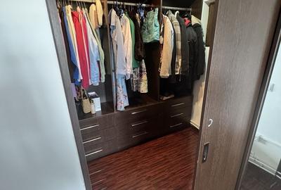 Apartament cu 2 camere decomandat în Milcov