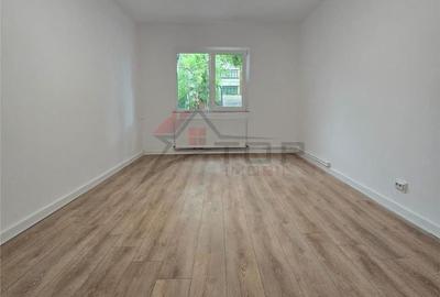 Apartament cu 3 camere decomandat în Dacia