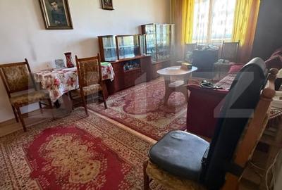 Garsonieră decomandată, mobilată în Noua
