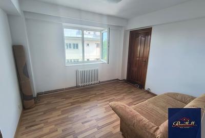 Apartament cu 3 camere decomandat în Central - 5
