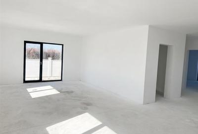 Casă cu 4 camere cu Teren 572 Mp în Cheriu - 2