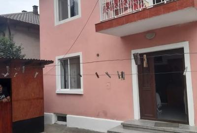 Casă individuală cu 5 camere cu Canalizare în Eforie Sud