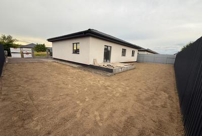 Casă individuală cu 4 camere cu Teren 410 Mp în Tărlungeni - 2