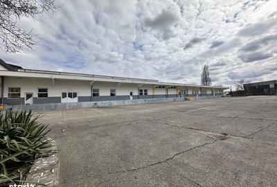 Spațiu comercial, de 3,700 mp, în Central - 3