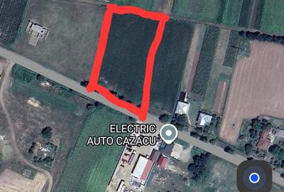 Teren de 2500 mp, în Huțani - 3
