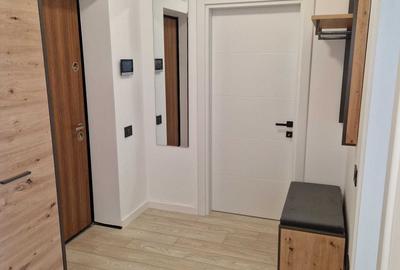 Apartament cu 2 camere decomandat în Titan