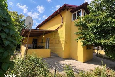Casă cu 5 camere cu Teren 500 Mp în Bariera Vâlcii