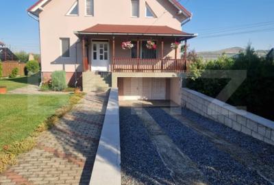 Casă cu 5 camere cu Teren 830 Mp în Central