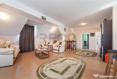 Casă cu 6 camere cu Teren 2349 Mp în Sântion - 9