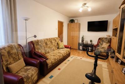 Apartament cu 2 camere semidecomandat, mobilat în Centrul Civic