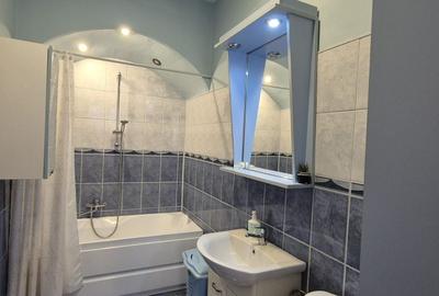 Casă cu 3 camere cu Canalizare în Semicentral - 4