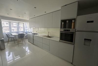 Apartament cu 3 camere în Central - 3