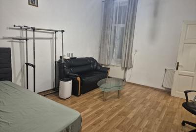 Casă cu 3 camere în Horea