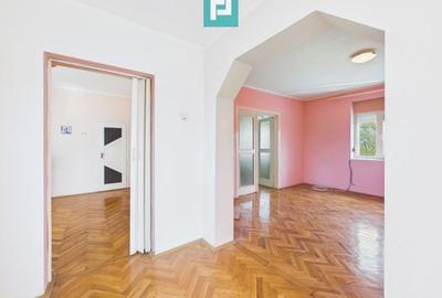 Casă individuală cu 7 camere cu Canalizare în Grădiște - 6