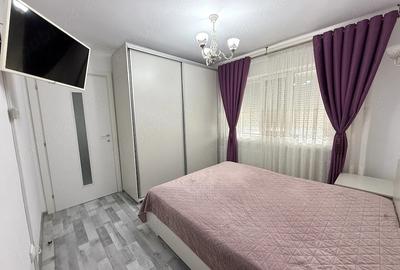Apartament cu 2 camere decomandat în Micro 5 - 7