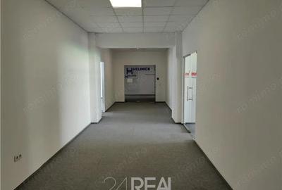 Spațiu comercial, în Central - 3
