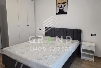Apartament cu 2 camere semidecomandat în Florești