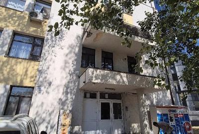 Apartament cu 2 camere decomandat în Baza 3