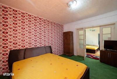Casă cu 3 camere cu Teren 126 Mp în Central