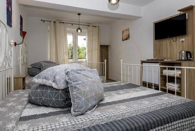 Hotel/Pensiune, de 855 mp, în Lintești - 10