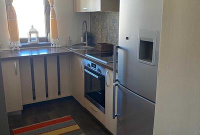 Apartament cu 2 camere decomandat în Republicii - 3