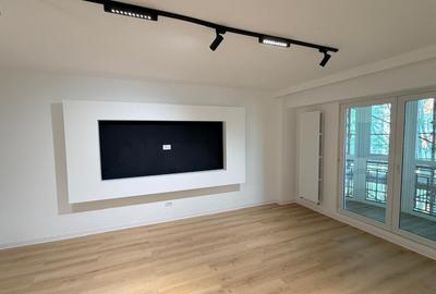 Apartament cu 3 camere decomandat în Unirii
