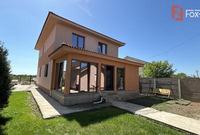 Casă individuală cu 5 camere cu Canalizare în Plopi - 1