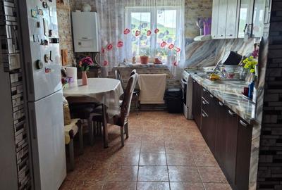 Apartament cu 2 camere decomandat în Central - 1