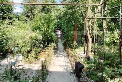 Casă cu 4 camere cu Teren 350 Mp în Central