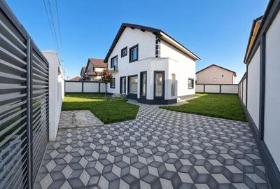 Casă individuală cu 5 camere cu Canalizare în Lumina - 23