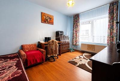 Apartament cu 2 camere decomandat în Florești