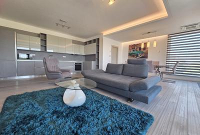 Apartament cu 3 camere decomandat, mobilat în Iancu Nicolae