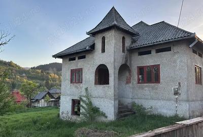 Casă cu 3 camere în Săliște - 10