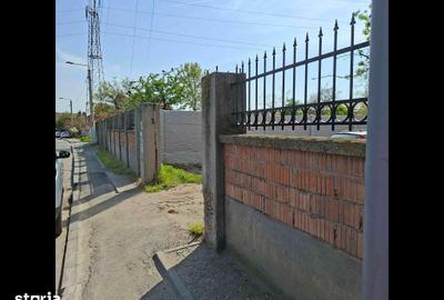 Teren de 691 mp, în Central