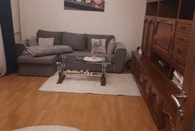 Apartament cu 2 camere decomandat, mobilat în Turda