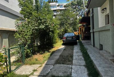 Casă individuală cu 7 camere cu Canalizare în Titulescu - 3