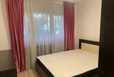 Apartament cu 3 camere decomandat, mobilat în Drumul Taberei