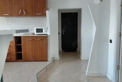 Apartament cu 3 camere decomandat în 1 Decembrie - 6