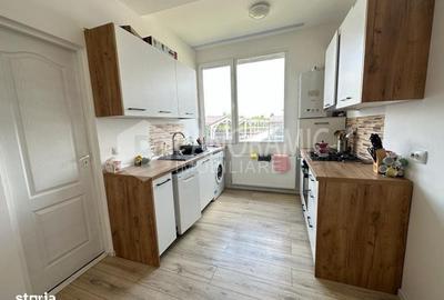Apartament cu 2 camere semidecomandat în Mărăști