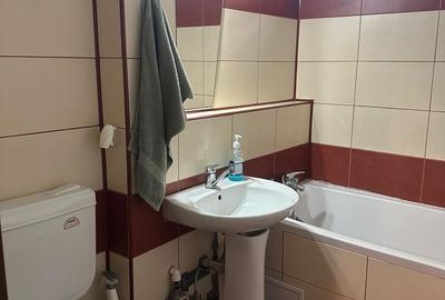 Apartament cu 4 camere decomandat în Titan - 2