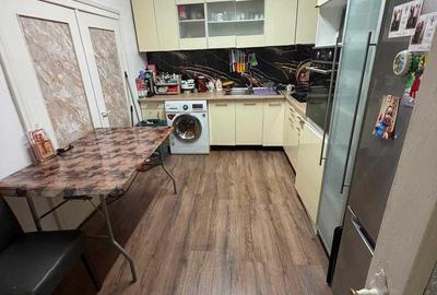 Casă cu 4 camere decomandat în Ultracentral