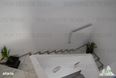 Casă cu 4 camere în Olteni