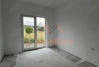Casă cu Canalizare în Dealuri Oradea - 8