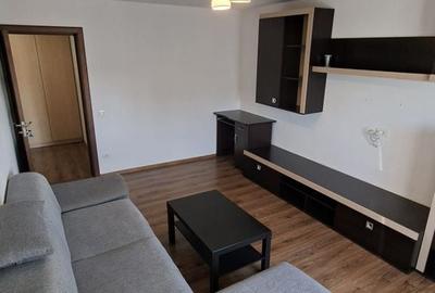 Apartament cu 3 camere decomandat în Central - 1