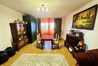 Apartament cu 2 camere decomandat în Vișani - 1