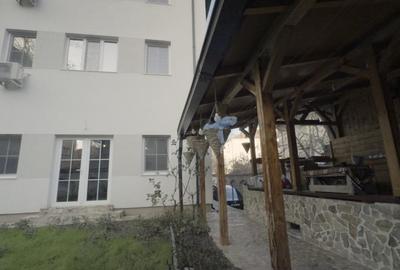 Casă cu 12 camere cu Canalizare în Floreasca - 1