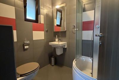 Apartament cu 3 camere în Între Lacuri