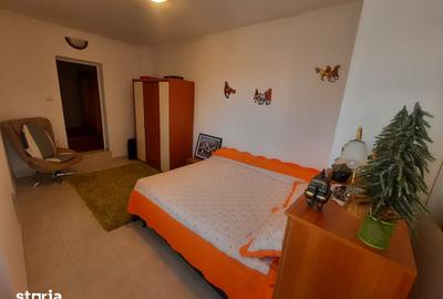 Casă cu 5 camere cu Teren 675 Mp în Burdea - 7