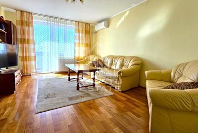 Apartament cu 4 camere decomandat, mobilat în Central - 1